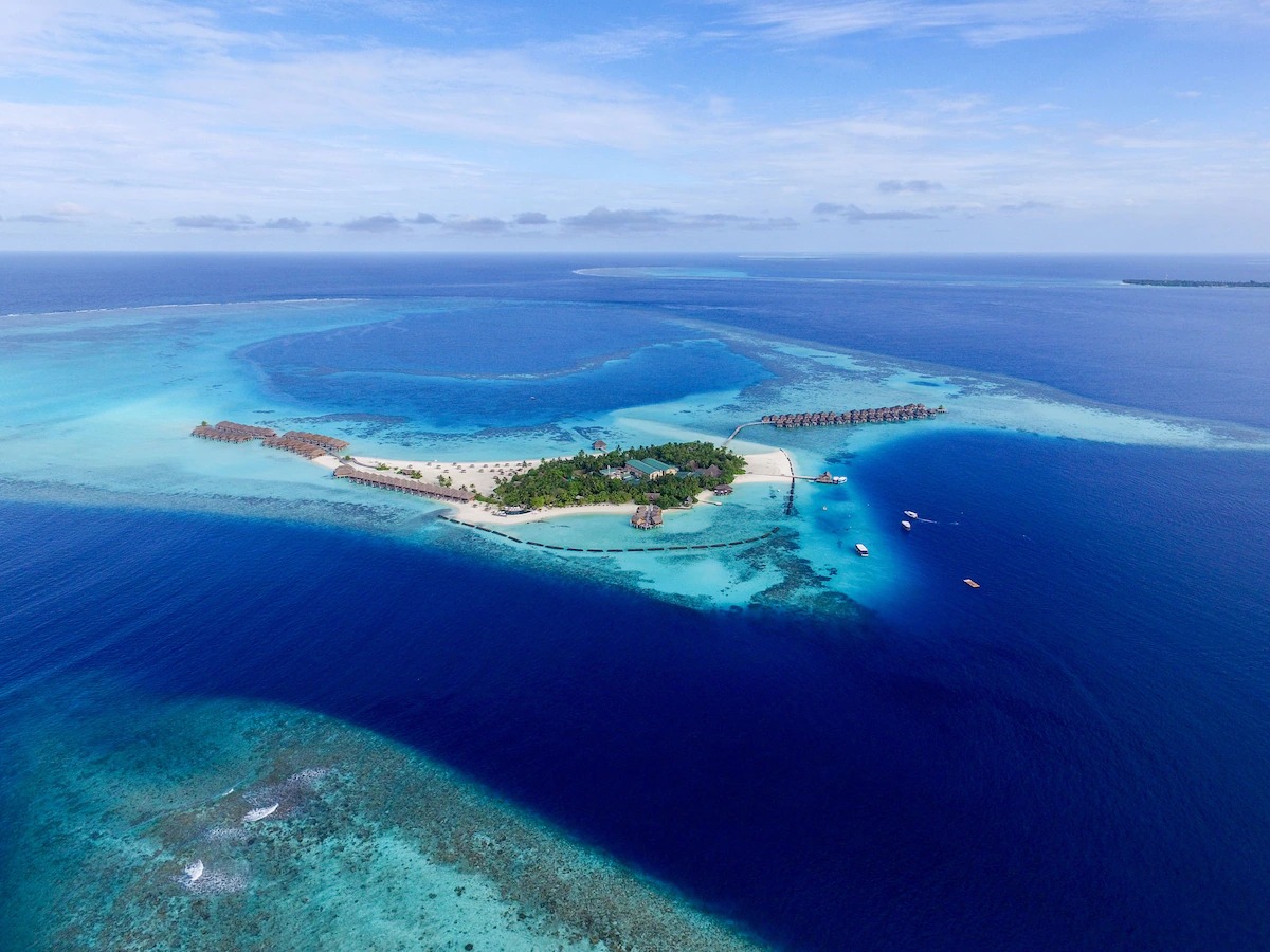 Constance Moofushi Maldives